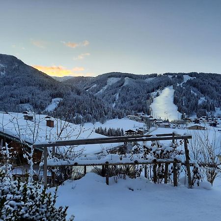 Haus Traninger Apartment Flachau Exterior photo