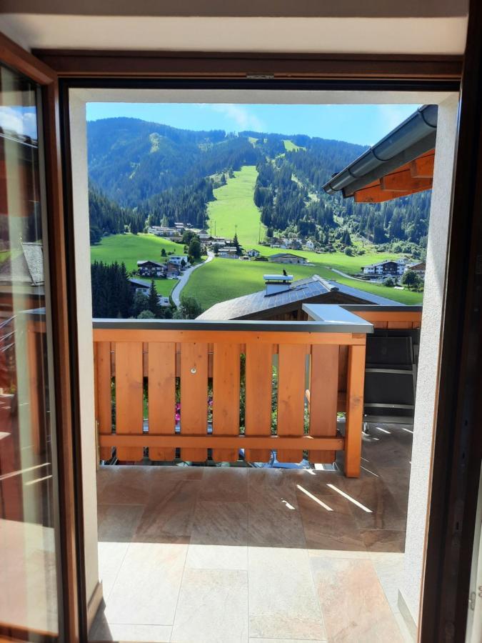 Haus Traninger Apartment Flachau Exterior photo