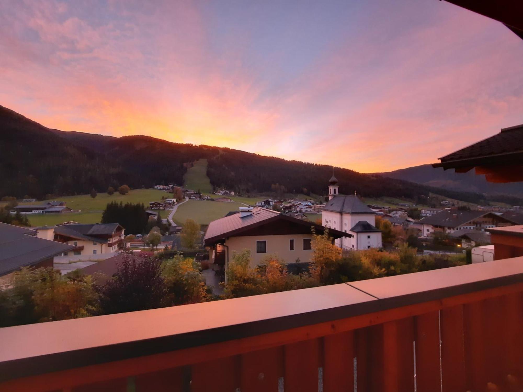 Haus Traninger Apartment Flachau Exterior photo